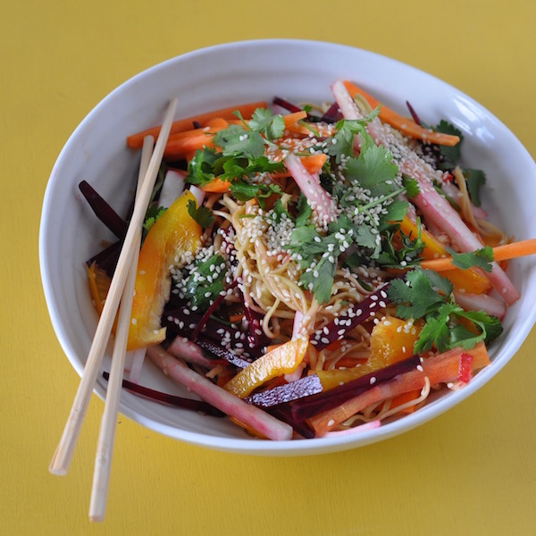 asian noodle salad angle 600px