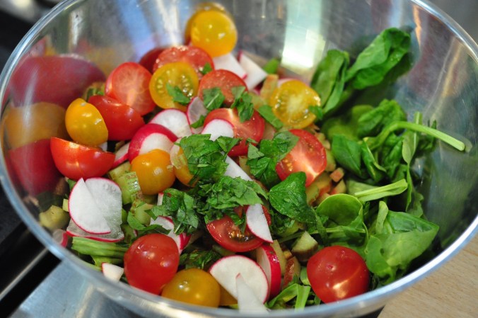 ingredients in salad bowl 1600px