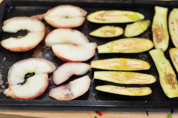 peaches and aubergine 1600px